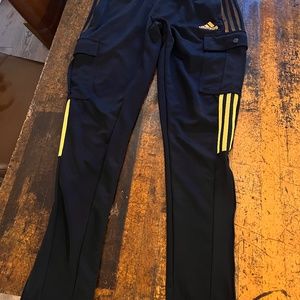 Adidas Men's AEROREADY TIRO gold stripe track pants size M